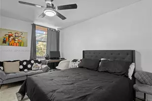 671 NE 195th St, Miami, FL 33179 - Photo 17