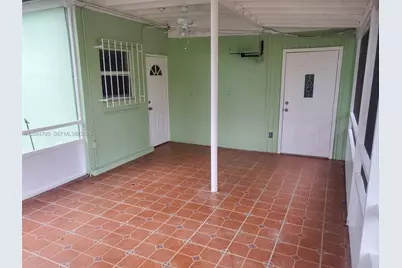 36490 SW 192nd Ave, Homestead, FL 33034 - Photo 9