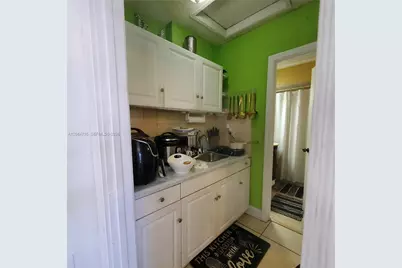 55 SW 60th Ct, Miami, FL 33144 - Photo 21
