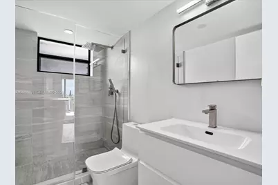 8201 Byron Ave #502, Miami Beach, FL 33141 - Photo 33
