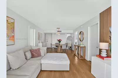 8201 Byron Ave #502, Miami Beach, FL 33141 - Photo 11