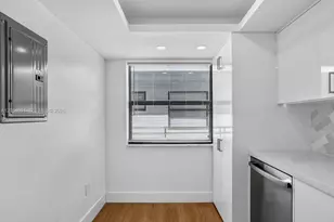 8201 Byron Ave, Miami Beach, FL 33141 - Photo 17