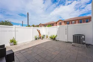 8948 W 35th Ave, Hialeah, FL 33018 - Photo 27