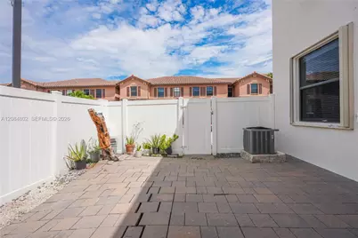 8948 W 35th Ave #8948, Hialeah, FL 33018 - Photo 29