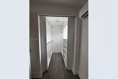 1121 NW 40th St #4, Miami, FL 33127 - Photo 9