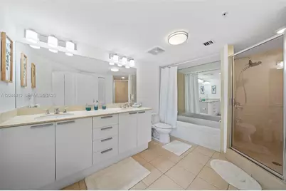 16699 Collins Ave #1710, Sunny Isles Beach, FL 33160 - Photo 11