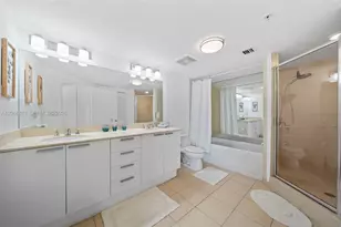 16699 Collins Ave, Sunny Isles Beach, FL 33160 - Photo 11