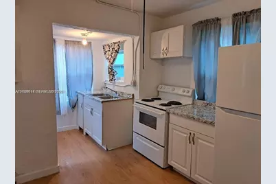 217 Southridge Rd #Lower Unit, Delray Beach, FL 33444 - Photo 5