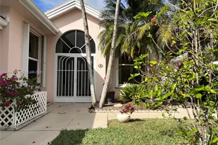 7625 SE Bay Cedar Cir, Hobe Sound, FL 33455 - Photo 1