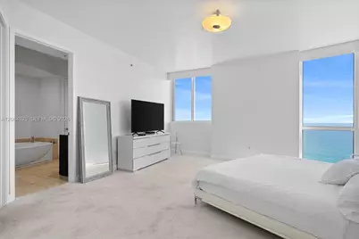 18201 Collins Ave #4709, Sunny Isles Beach, FL 33160 - Photo 11