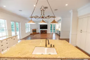 6500 SW 85th St, Miami, FL 33143 - Photo 9