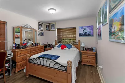 2532 SW 27th St, Miami, FL 33133 - Photo 9