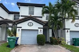 11501 NW 77th St, Doral, FL 33178 - Photo 1