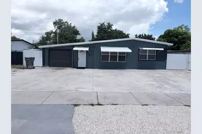 3611 SW 40th St, West Park, FL 33023 - Photo 1