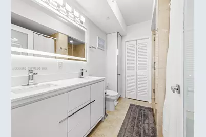 6365 Collins Ave #1911, Miami Beach, FL 33141 - Photo 15