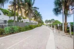 6365 Collins Ave, Miami Beach, FL 33141 - Photo 29