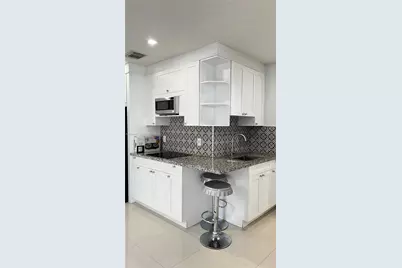 14652 SW 114th Ter #B, Miami, FL 33186 - Photo 17