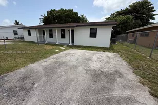 19110 SW 113th Pl, Miami, FL 33157 - Photo 1
