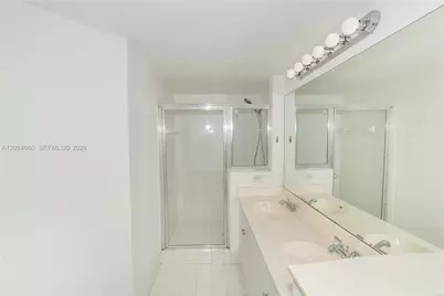 17150 N Bay Rd #2512, Sunny Isles Beach, FL 33160 - Photo 15