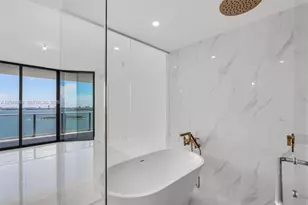 700 NE 24th St, Miami, FL 33137 - Photo 13