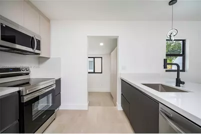 2228 SW 2nd St, Miami, FL 33135 - Photo 15