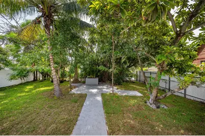2228 SW 2nd St, Miami, FL 33135 - Photo 39