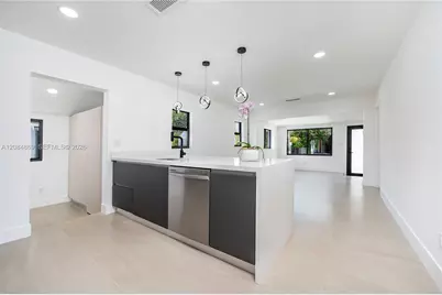 2228 SW 2nd St, Miami, FL 33135 - Photo 17