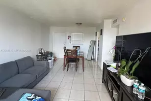 606 W 81st St, Hialeah, FL 33014 - Photo 1