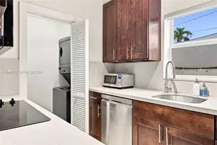 2366 SW 10th St, Miami, FL 33135 - Photo 19