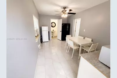 970 SW 80 Ave #1, North Lauderdale, FL 33068 - Photo 5
