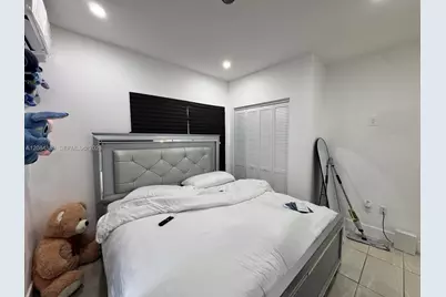 1631 NW 3 St #8, Miami, FL 33125 - Photo 7