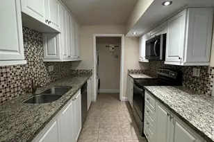 7938 SW 105th Pl, Miami, FL 33173 - Photo 3