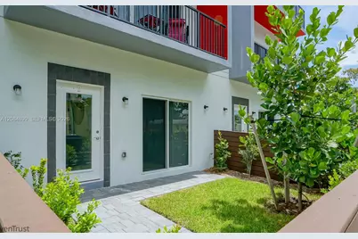 1813 Madison St, Hollywood, FL 33020 - Photo 11