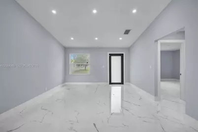 370 NW 14th St, Pompano Beach, FL 33060 - Photo 13