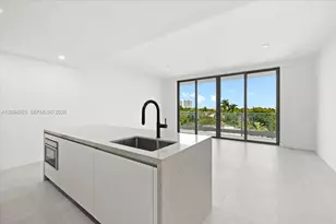 2200 Brickell Ave, Miami, FL 33129 - Photo 9