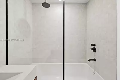 2200 Brickell Avenue #422, Miami, FL 33129 - Photo 23
