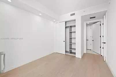 2200 Brickell Avenue #422, Miami, FL 33129 - Photo 21