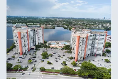 1301 NE Miami Gardens Dr #515W, Miami, FL 33179 - Photo 3