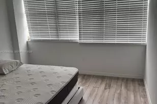 1301 NE Miami Gardens Dr, Miami, FL 33179 - Photo 13