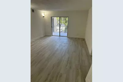 18840 NW 57th Ave #207, Hialeah, FL 33015 - Photo 15