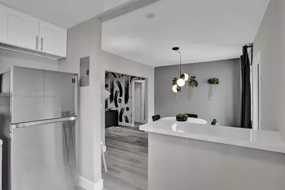 1430 16th St #1, Miami Beach, FL 33139 - Photo 19