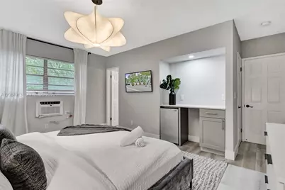 1430 16th St #1, Miami Beach, FL 33139 - Photo 27