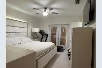 9606 NW 80th St, Tamarac, FL 33321 - Photo 5