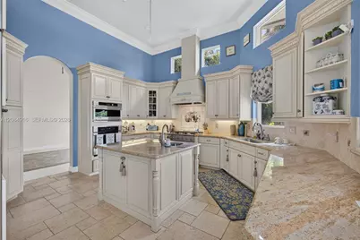 739 Cote Azur Dr, Palm Beach Gardens, FL 33410 - Photo 17