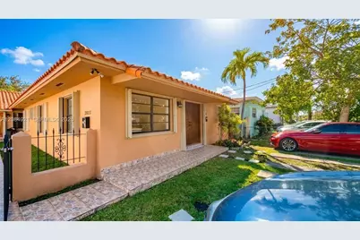 2820 SW 25th St #2820, Miami, FL 33133 - Photo 1