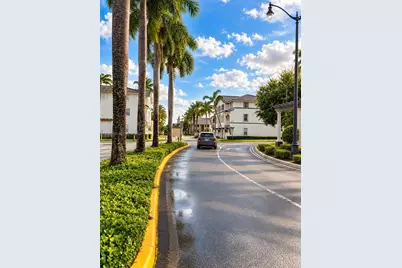 8906 W Flagler St #222, Miami, FL 33174 - Photo 3