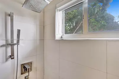 1415 16th St #4, Miami Beach, FL 33139 - Photo 33