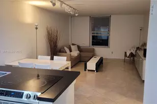 2899 Collins Ave, Miami Beach, FL 33140 - Photo 9