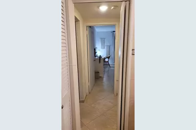 2899 Collins Ave #606, Miami Beach, FL 33140 - Photo 21