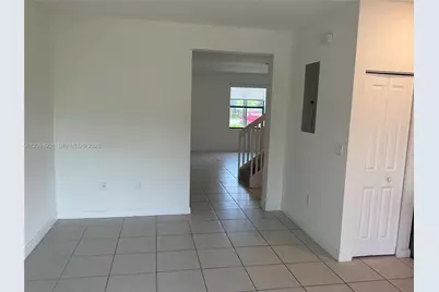 1070 SE 26th Ter #1070, Homestead, FL 33035 - Photo 7